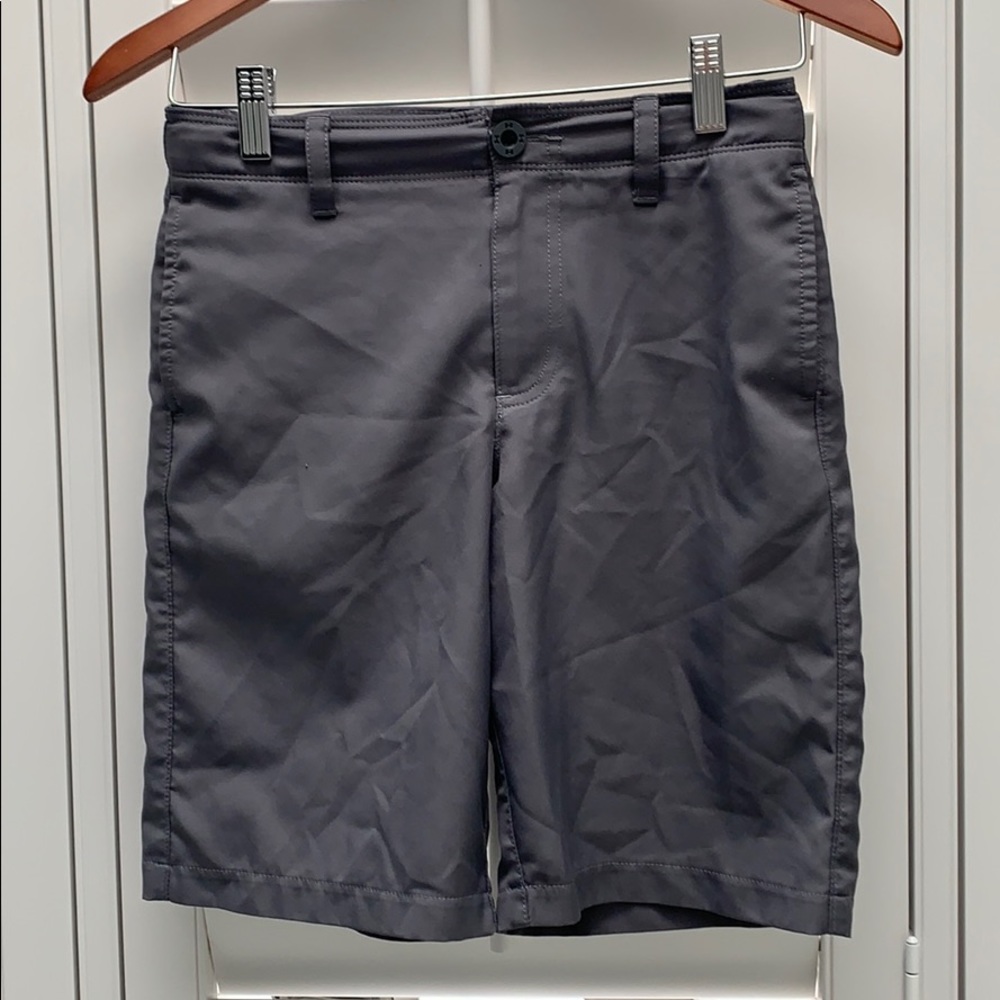 ⛳️🏌🏻‍♂️UNDER ARMOUR GOLF SHORTS